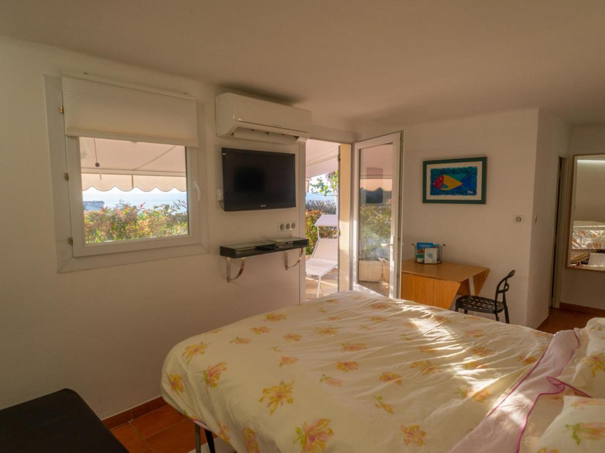Renove Avec Terrasse, Climatisation Et Wifi Gratuit - Fr-1-196-166 Appartement